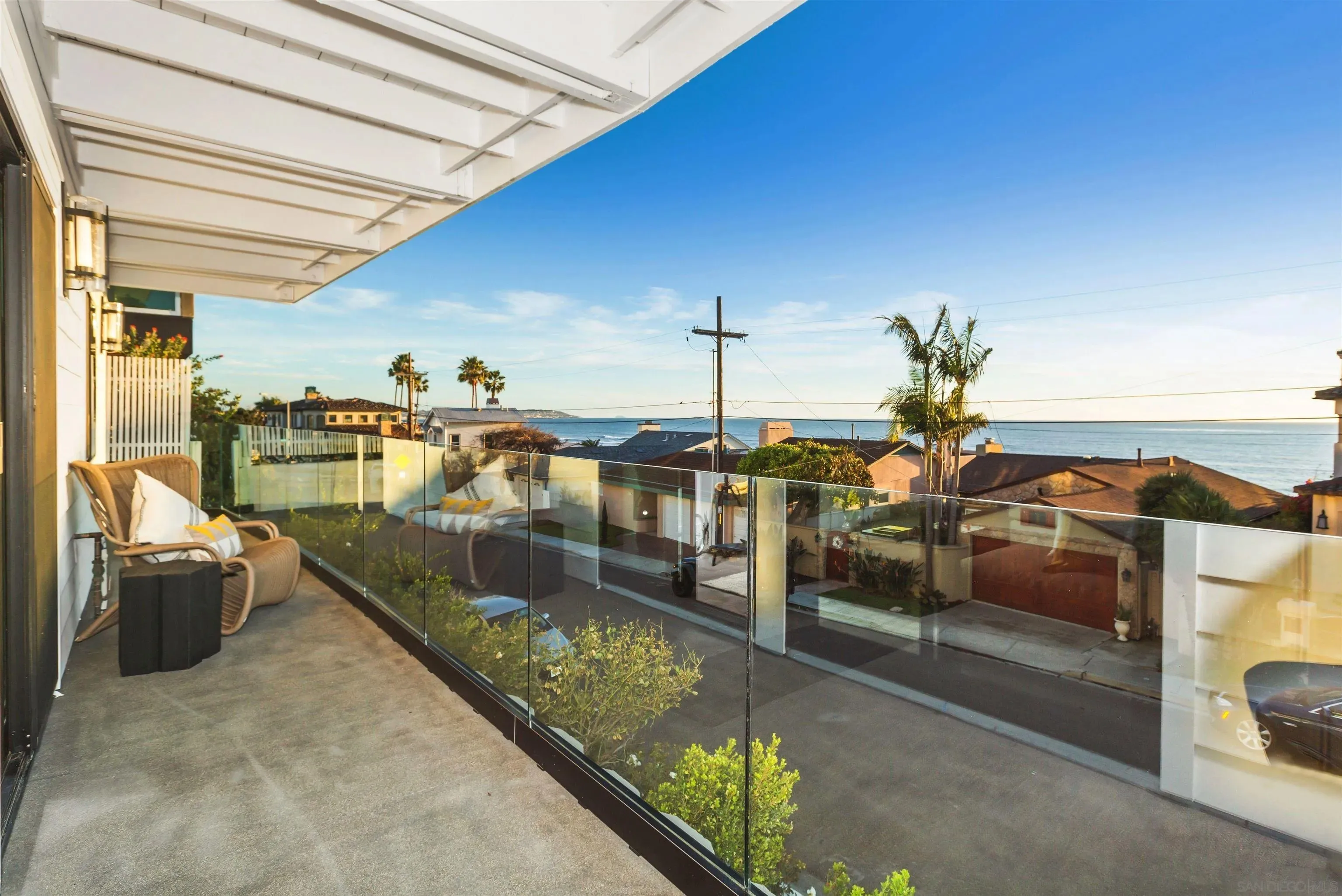 La Jolla, California 92037, United States, 4 Bedrooms Bedrooms, ,5 BathroomsBathrooms,Residential,Active,208672