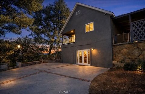 Photo of 2364 Las Palomas, La Habra Heights, CA 90631 (MLS # DW26031666)