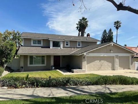 Photo of 2184 N Albright Ave, Upland, CA 91784 (MLS # TR26057549)