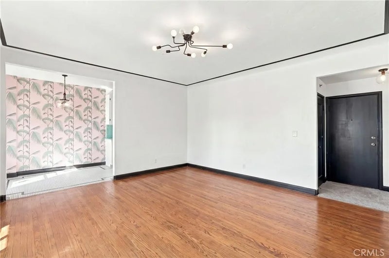 800 E Ocean #905