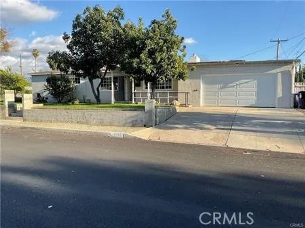 Photo of 6741 Elm Ave, San Bernardino, CA 92404 (MLS # CV26072065)