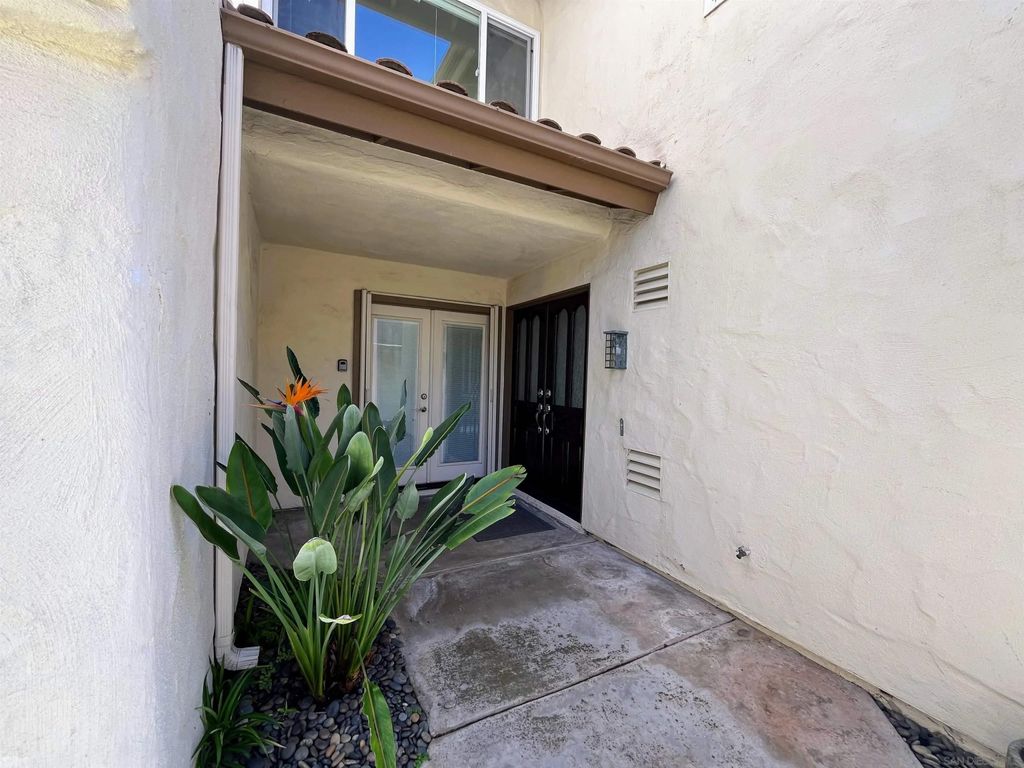 Photo of 731 Concerto Glen, Escondido, CA 92025 (MLS # 260004704)