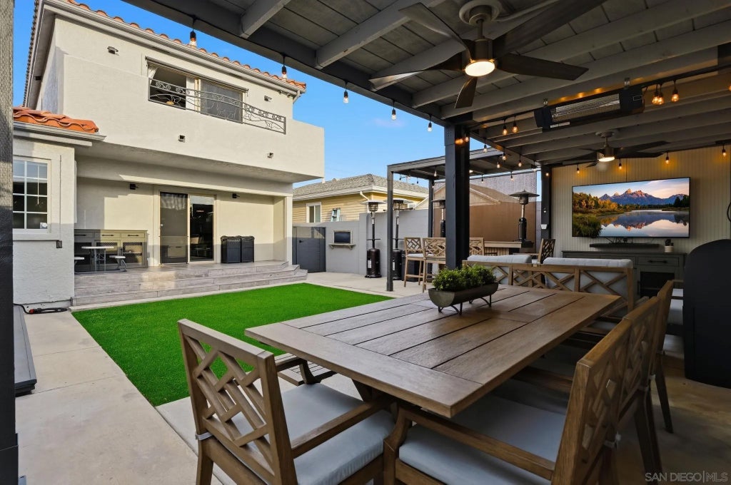 Photo of 564 Guava Ave, Chula Vista, CA 91910 (MLS # 260014640)