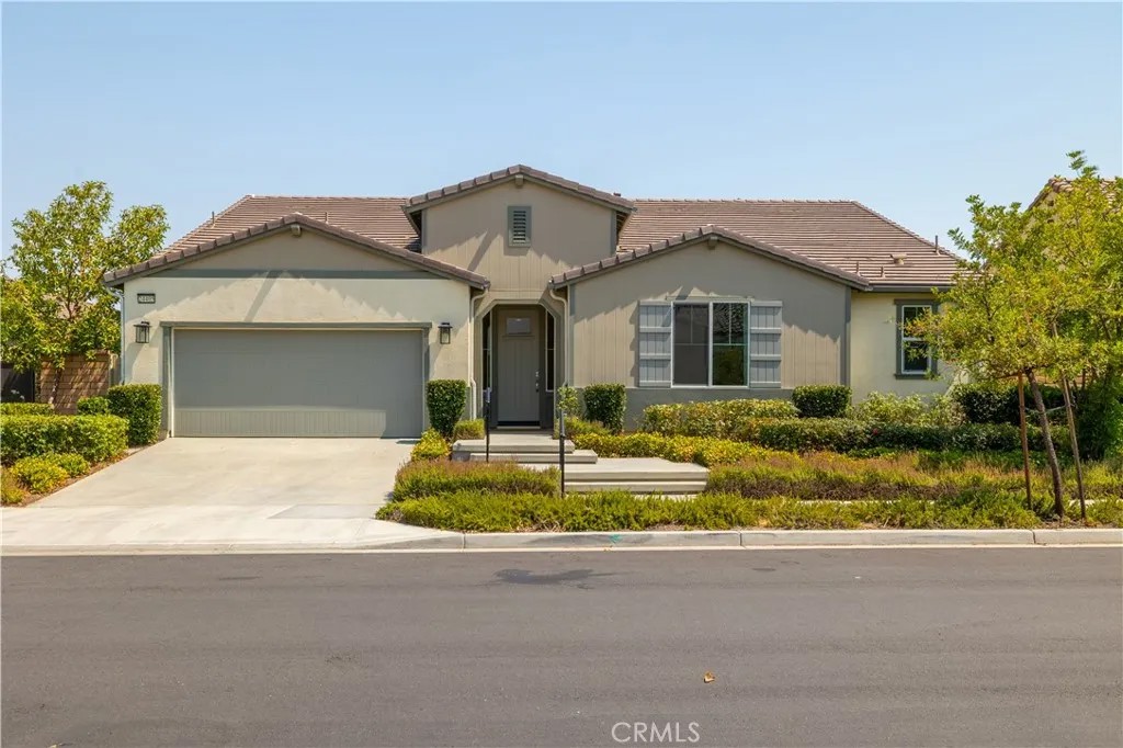 24405 Arroyo Drive