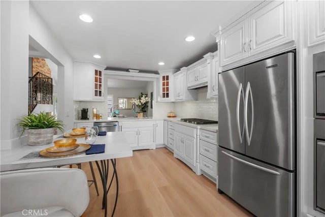 31 Columbus, Irvine