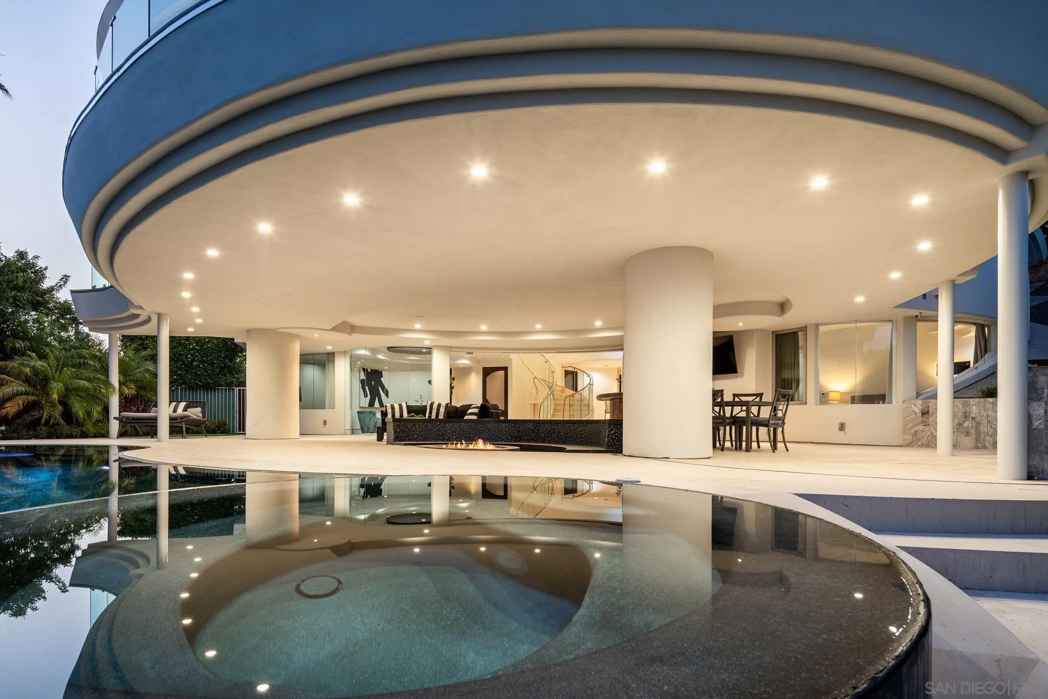 6125 Terryhill