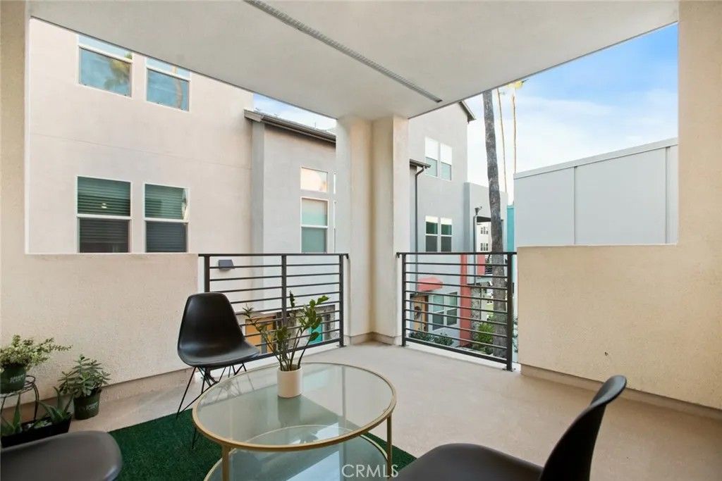 Photo of 275 Pin Ln, Covina, CA 91722 (MLS # TR26006304)