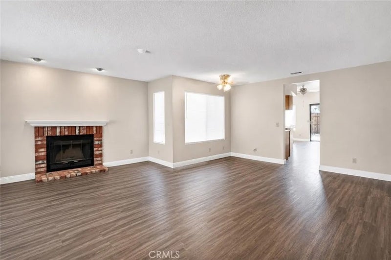 12461 Emeraldstone