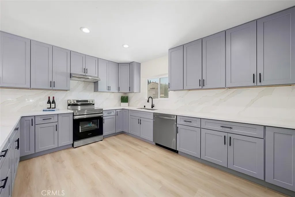 3505 Ibis Street