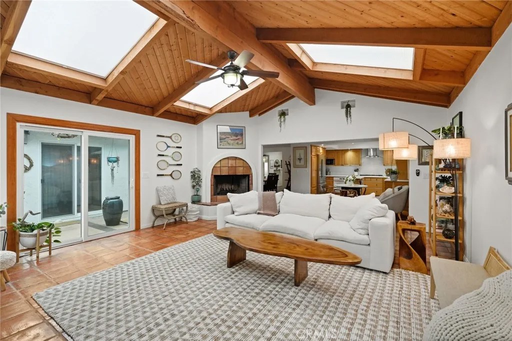 1140 Cadiz Court