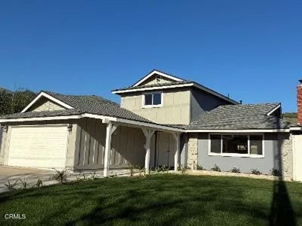 Photo of 444 Mountain View Street, Fillmore, CA 93015 (MLS # V1-35324)