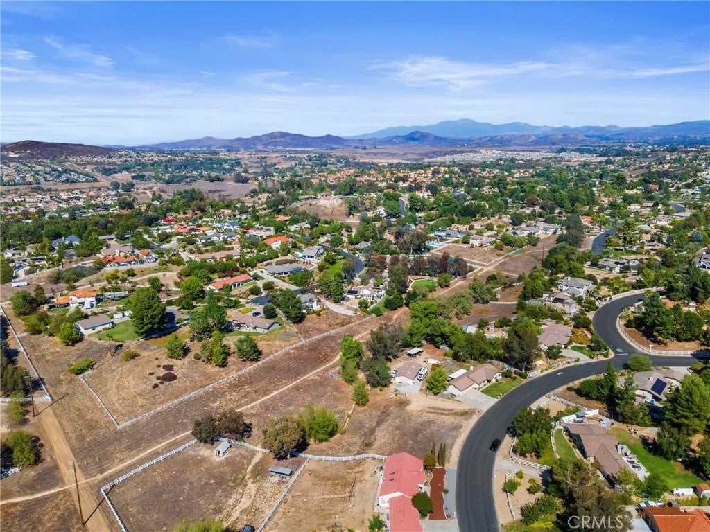 30770 Avenida Buena Suerte
