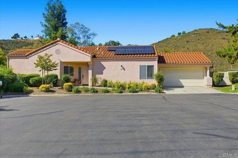 Photo of 1827 Congressional Gln, Escondido, CA 92026 (MLS # NDP2510017)