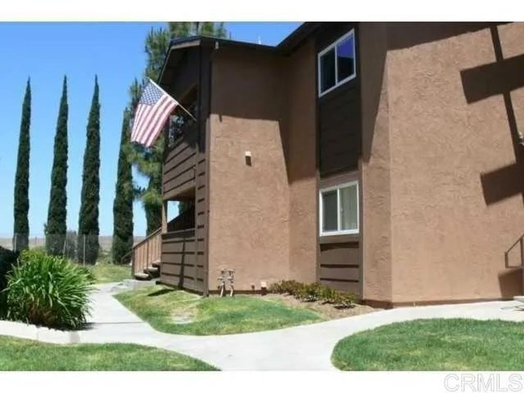 Photo of 505 Calle Montecito #22, Oceanside, CA 92057 (MLS # NDP2510289)