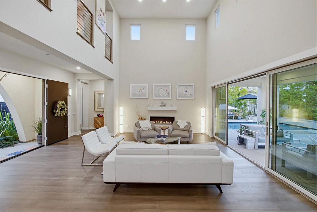 Photo of 6431 Meadowbrush CIR, San Diego, CA 92130 (MLS # 260012269)