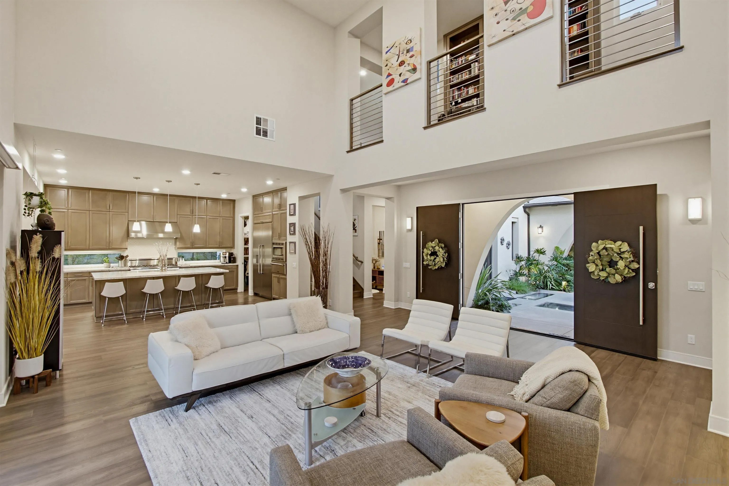 6431 Meadowbrush