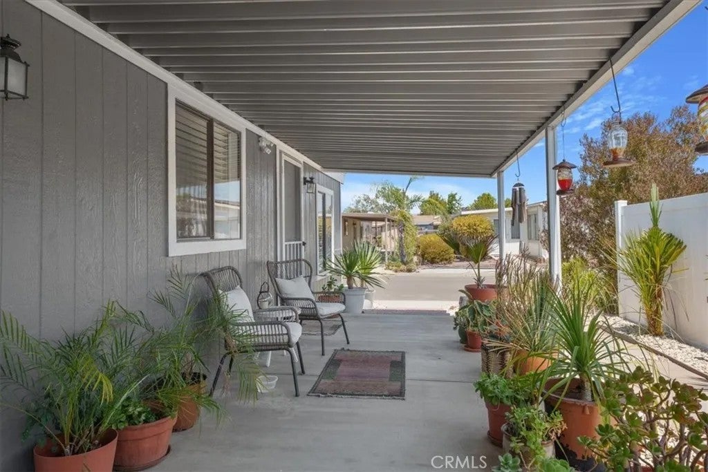 519 W Taylor 352