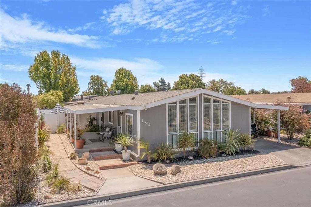 519 W Taylor 352