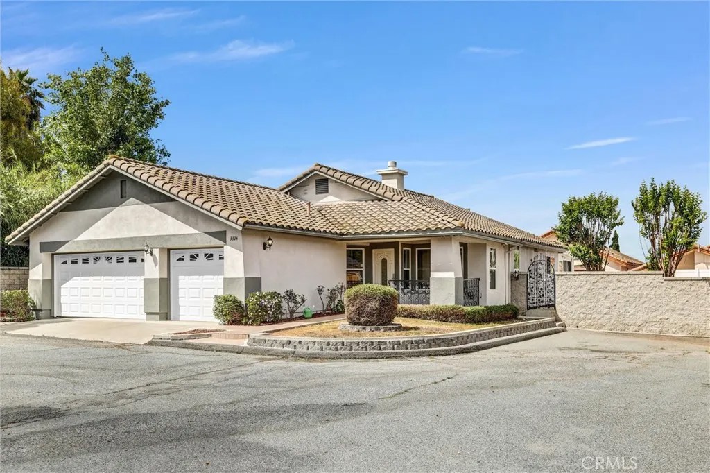 3324 Monique Lane