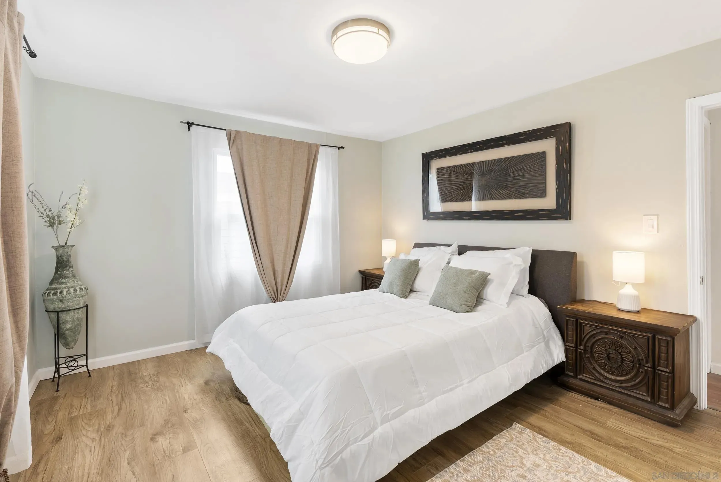 San Diego, California 91945, United States, 4 Bedrooms Bedrooms, ,3 BathroomsBathrooms,Residential,Active,214786