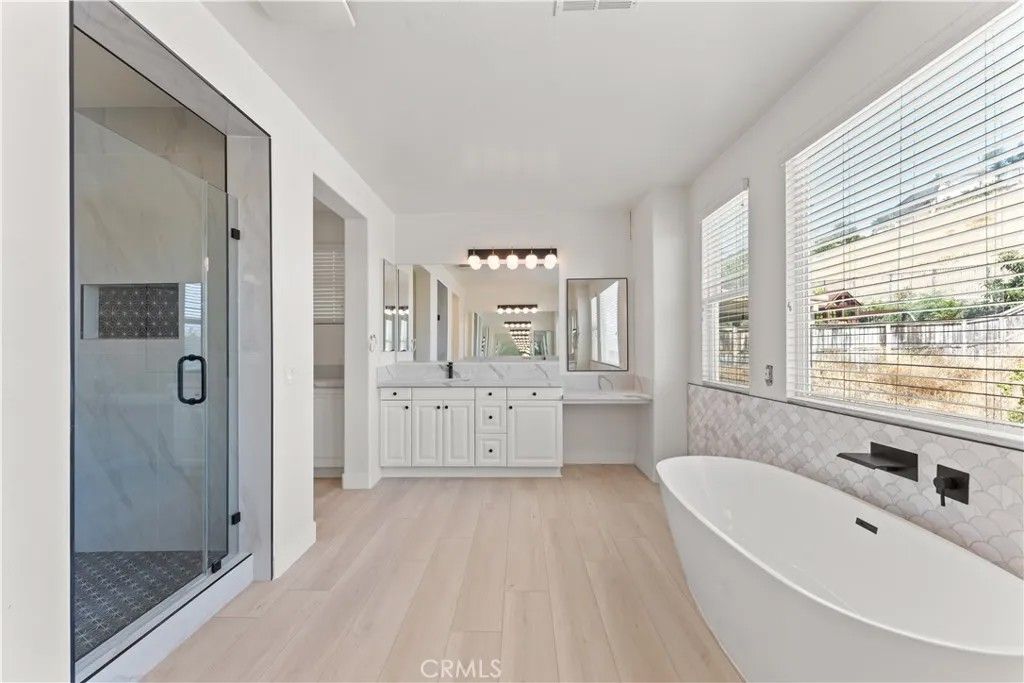 Photo of 16395 Ridge Field, Riverside, CA 92503 (MLS # IV26028560)