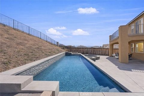 Tiny photo for 16395 Ridge Field, Riverside, CA 92503 (MLS # IV26028560)