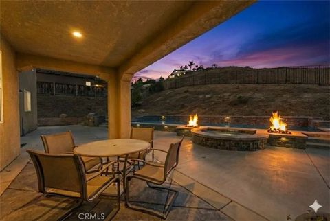 Tiny photo for 16395 Ridge Field, Riverside, CA 92503 (MLS # IV26028560)