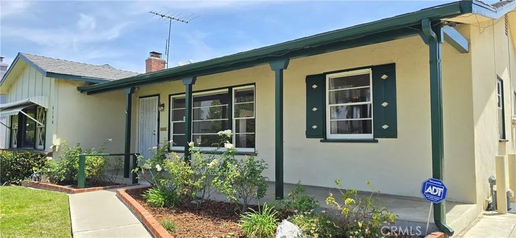 Photo of 6156 Elenor St, Riverside, CA 92506 (MLS # IG26063691)
