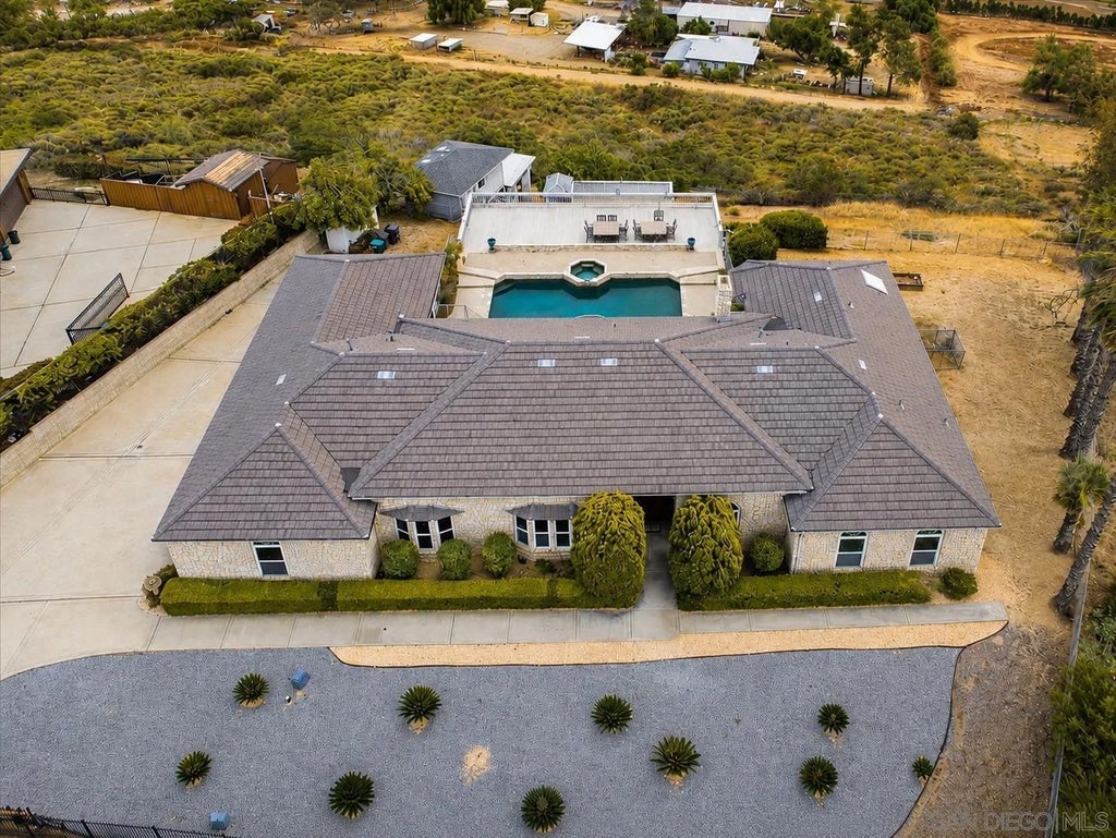 Photo of 10015 El Capitan Real Rd, El Cajon, CA 92021 (MLS # 260017361)