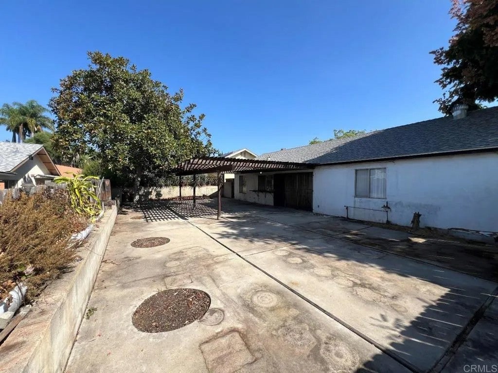 Photo of 1232 Nacion Avenue, Chula Vista, CA 91911 (MLS # PTP2607453)