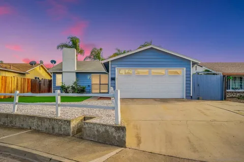 8333 Calle Calzada, San Diego, CA 92126 - #: 250042576