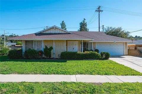 Photo of 2632 Castle Rock Rd, Diamond Bar, CA 91765 (MLS # TR26011472)