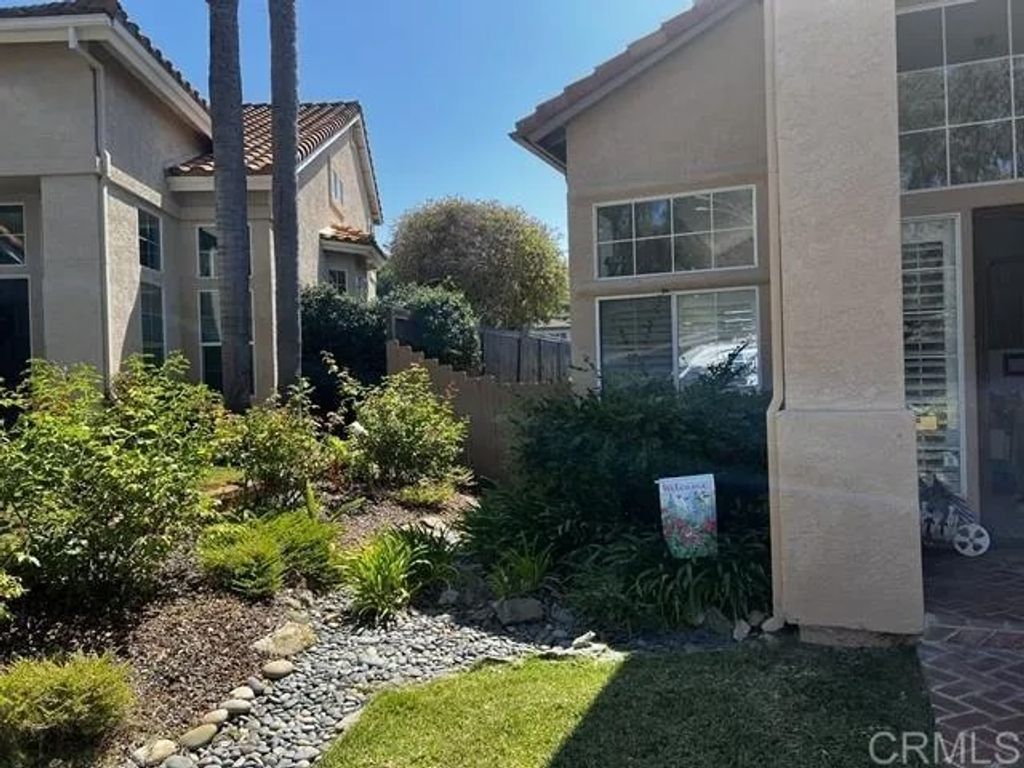 Photo of 7054 Primentel Lane, Carlsbad, CA 92009 (MLS # NDP2508413)