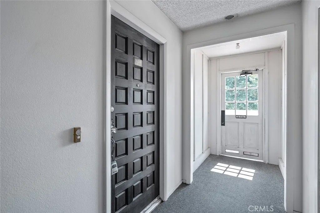 Photo of 28741 Via Las Flores #346, Murrieta, CA 92563 (MLS # SW25172876)