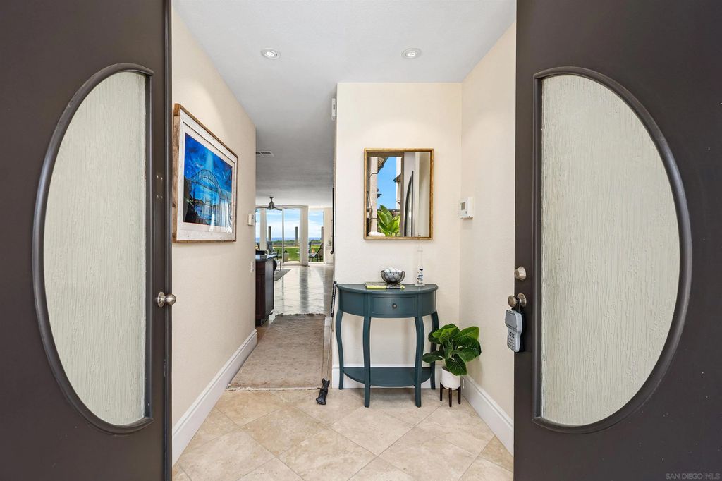 Photo of 920 Sealane Dr #B, Encinitas, CA 92024 (MLS # 250035959)