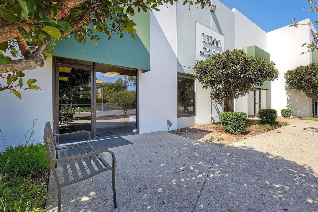 Photo of 13200 Kirkham Way Unit 113 Way, Poway, CA 92064 (MLS # 250035009)