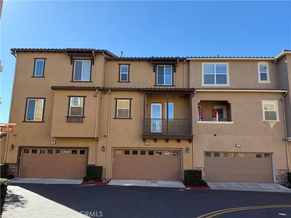 Photo of 133 Aliso Ridge, Mission Viejo, CA 92691 (MLS # OC25273654)