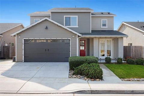 Photo of 6883 E Robinson Ave, Fresno, CA 93727 (MLS # FR26045916)