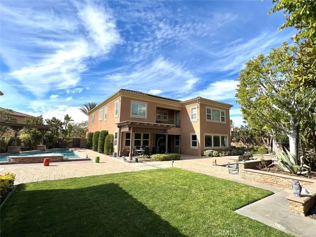 Photo of 540 N Bardsdale Pl, Brea, CA 92821 (MLS # WS26070663)