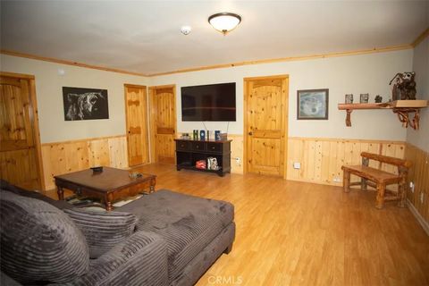 Tiny photo for 1100 Johnny Way, Big Bear Lake, CA 92314 (MLS # OC25245497)
