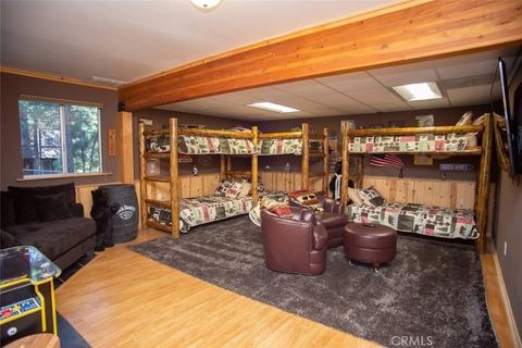 Tiny photo for 1100 Johnny Way, Big Bear Lake, CA 92314 (MLS # OC25245497)