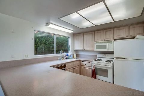 Tiny photo for 2842 Erie Street, San Diego, CA 92117 (MLS # 250043124)