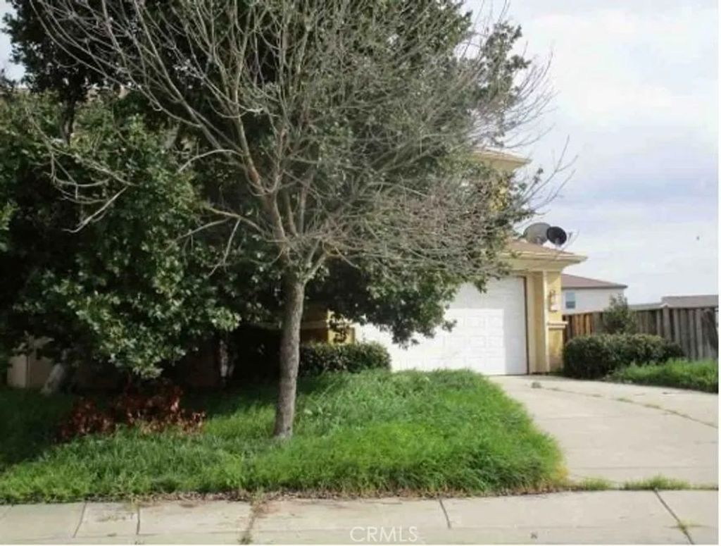 Photo of 114 Ostrander Court, Merced, CA 95341 (MLS # SR26069298)