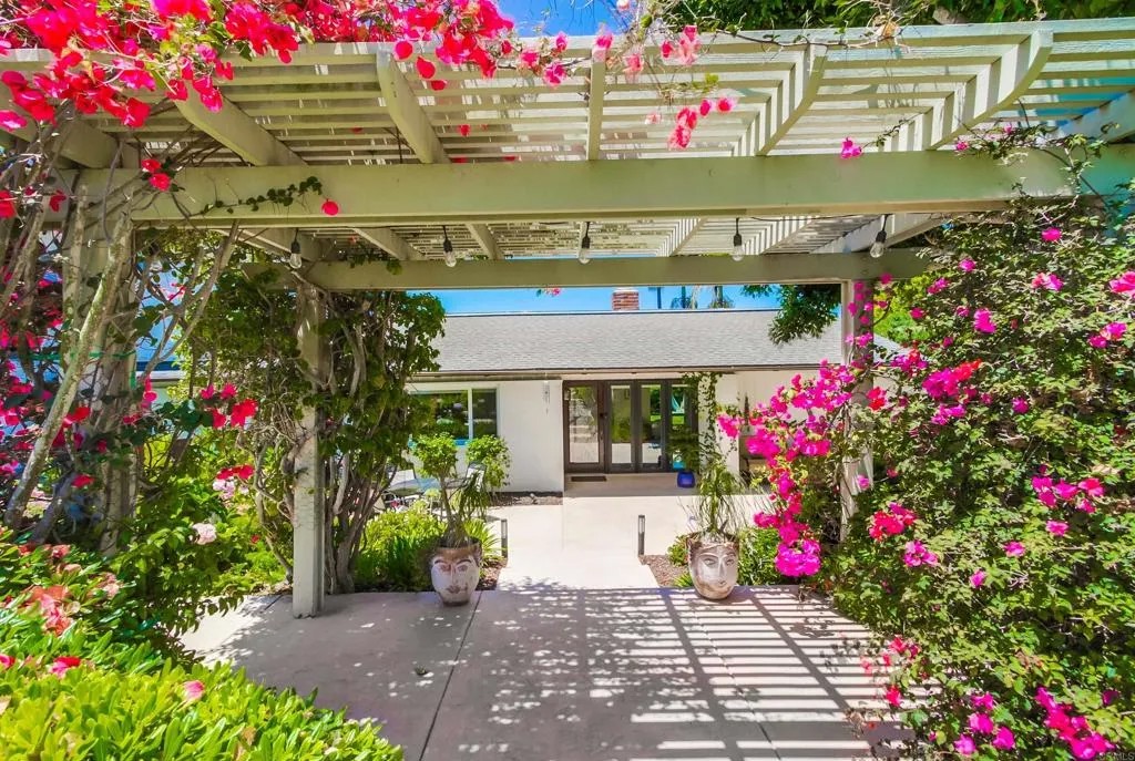 3515 Bedford Circle