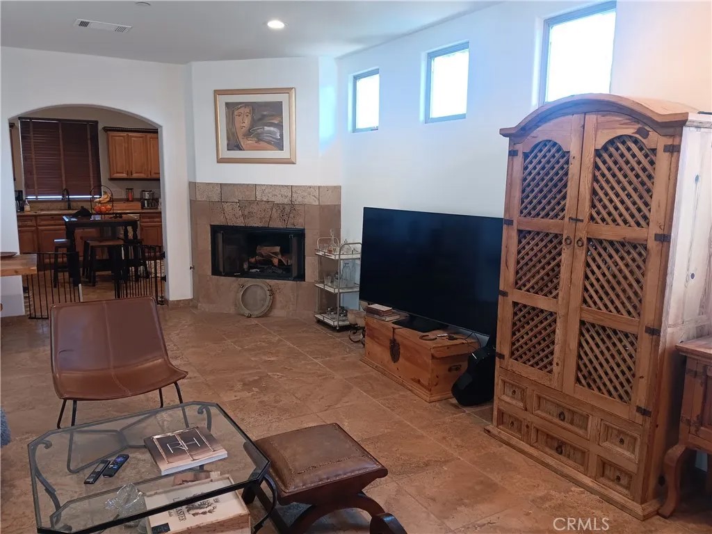 2257 Pierpont