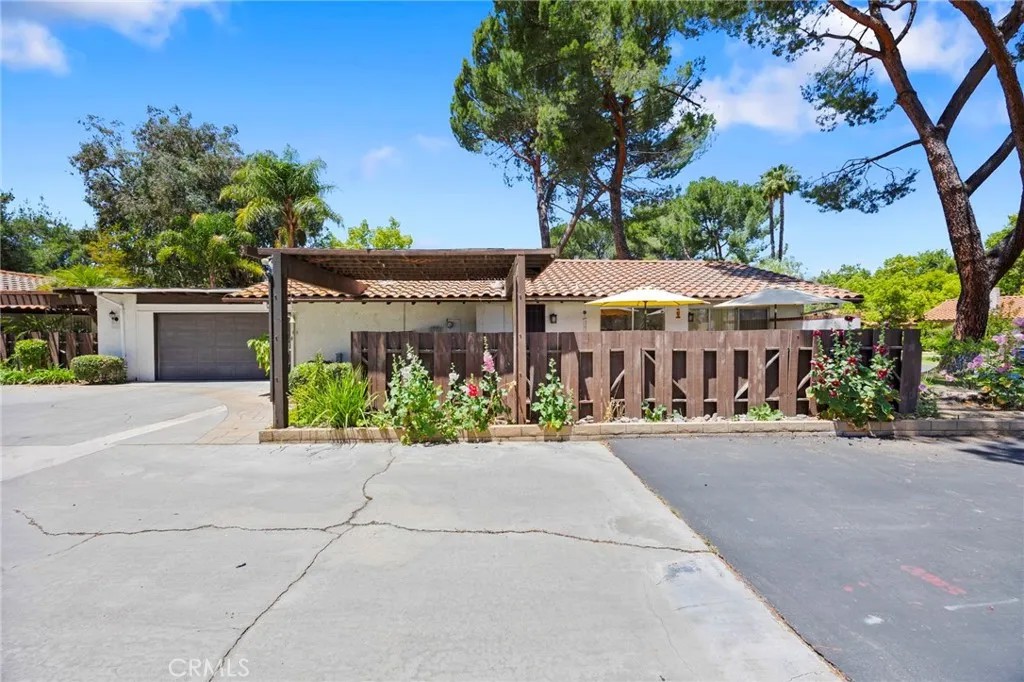 1461 Seven Hills Drive