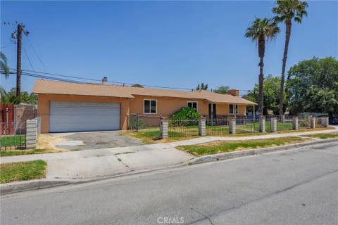 Tiny photo for 2438 W 7th ST, San Bernardino, CA 92410 (MLS # IV26139061)