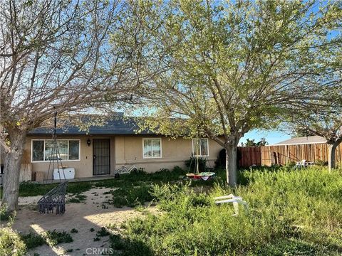 Photo of 11890 10th Ave, Hesperia, CA 92345 (MLS # CV26059187)