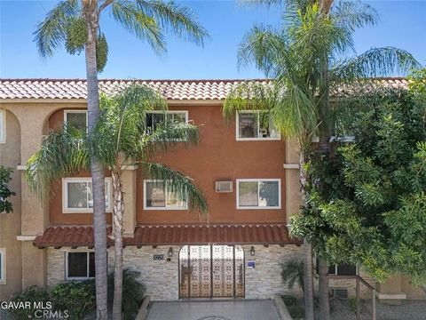 3220 Altura Avenue 220 Glendale CA 91214