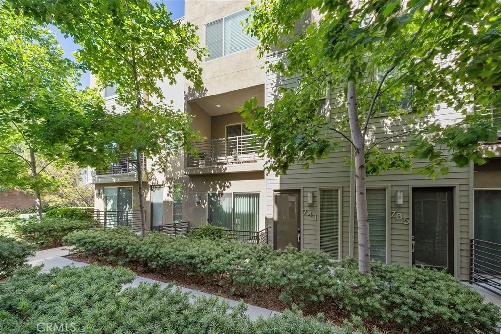 741 Sawyer